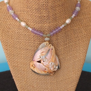 Hand-Painted Seashell Necklace: Pearl, Chalcedony & Agate Beaded Pendant