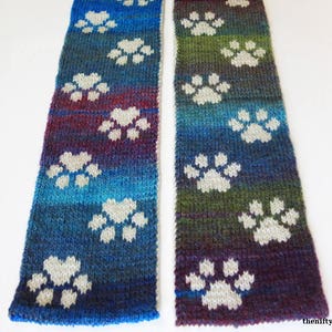 Cat Dog Paw Print Knitting Pattern - Pawprints Scarf [ENGLISH ONLY, PDF Download]