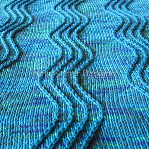 Cable Wave Blanket Knitting Pattern: Hawaiian Dreams (PDF Download, English Only)