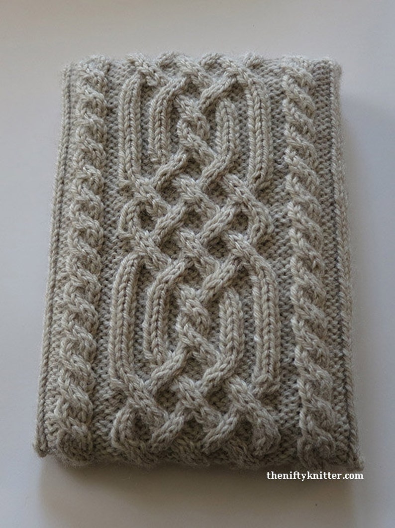 Celtic Knot Tablet Case Knitting Pattern Mini Tablet Case ENGLISH ONLY, PDF Download image 4