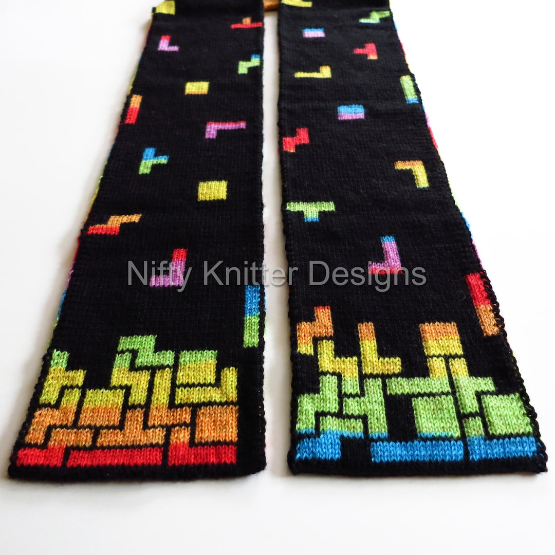 Interlocking Blocks Scarf Knitting Pattern: Reversible Double Knit ...