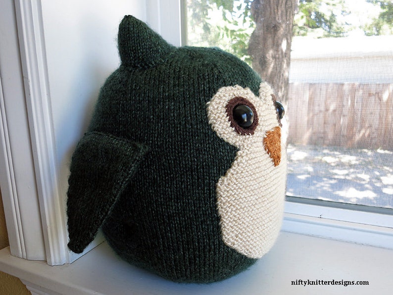 Owl Plush Knitting Pattern Amigurumi Giles the Owl image 6