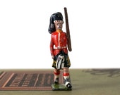 Vintage 1930 39 s Britains Ltd Royal Scots Scottish Guards Miniature Lead Toy Soldier