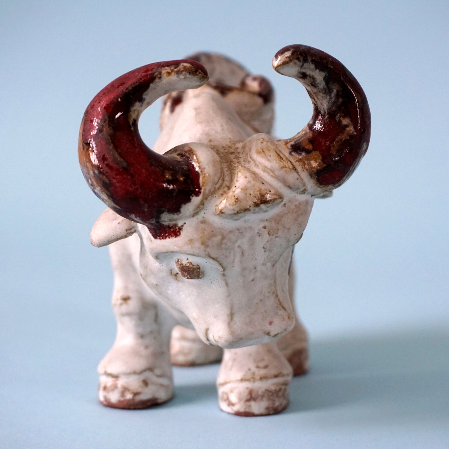 figurines ceramic