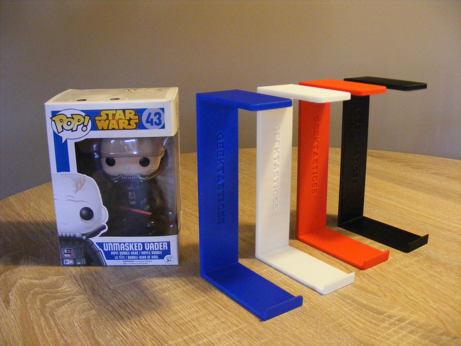 how to make funko pop stand up