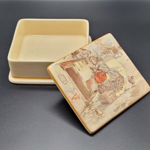 Trinket Box with Cover Charles Dickens Sairey Gamp Vintage