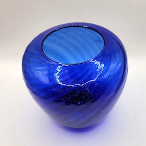 Unique Cobalt Blue Swirl Vase