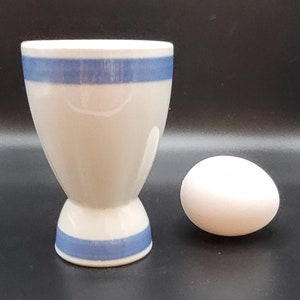 Egg cup, Arabia, Finland, Vintage. Egg cup, egg server,