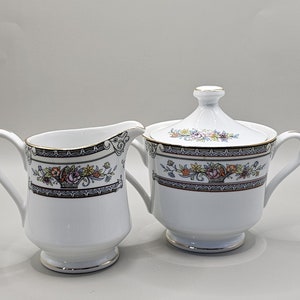 Mikasa Fine China 1980 Crema y Azúcar SET