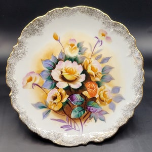 Ucagco. Made in Japan. Floral Plate with Brushed Gold Trim, Scalloped Edge. Signed: A. Hizo Vintage