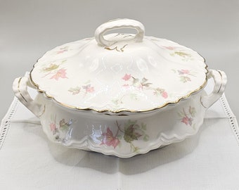 Homer Laughlin Round Covered Vegetable Bowl Vintage