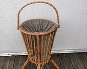 Vintage sewing basket shabby wool vintage wool basket vintage 50s bamboo