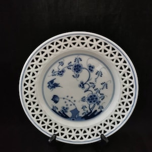 Great Fürstenberg Porcelain Vintage Splendid Plate, Broken Plate, Blue White