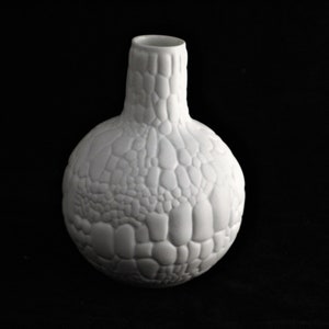 Wazon porcelanowy Bisquit Kaiser matt AK shabby white 14 cm reptile optycs reptile