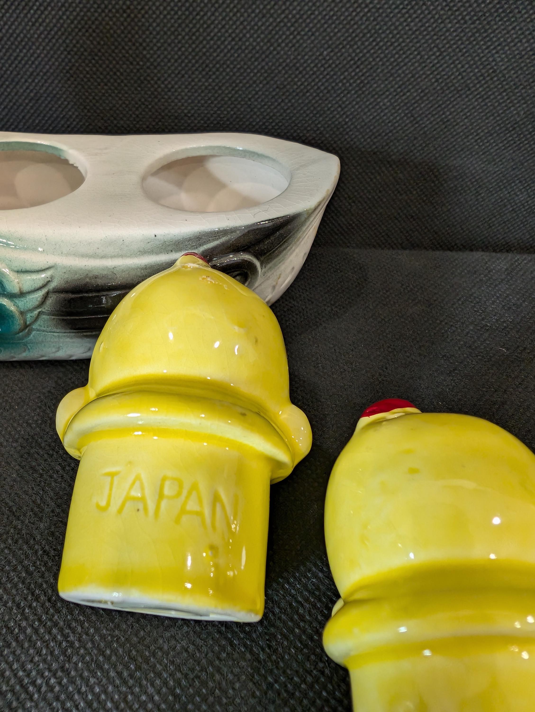 1950年代日本製のおもしろいひよこの塩コショウ入れセット