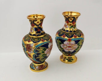 Miniatur Cloisonne Vasen Paar handbemalt emailiiert Vase China florales Muster Blumenvase