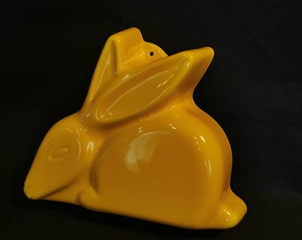 Easter baking dish yellow vintage ceramic vintage 34 cm rabbit Mümmelmann 26 cm Dr.Oetker 70s