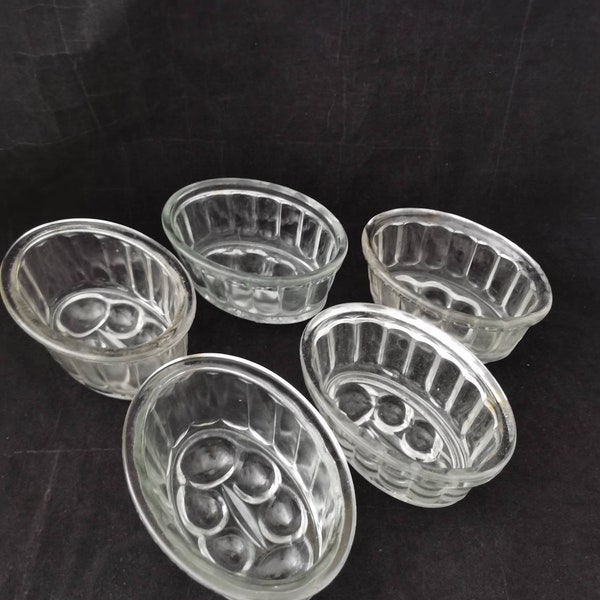 5x Pressglas Glasform Geleeform Backform Glas Art Deco Puddingform Vintage shabby Gugelhupf