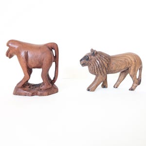 2 hermosos animalitos tallados