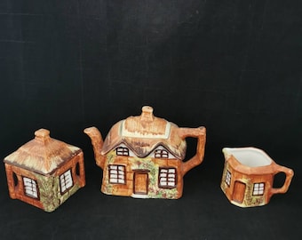 Beautiful old coffee pot lovely teapot set milk jug sugar bowl ceramic porcelain Price Kensington Cottageware England