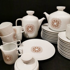 Hutschenreuther Rendezvous 10 Personen braun Kaffeeservice 70er Jahre Retrodesign Kaffeekanne Teekanne Teller Kuchenteller Service Porzellan bild 5