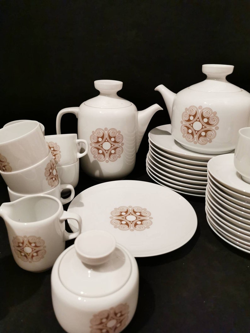 Hutschenreuther Rendezvous 10 Personen braun Kaffeeservice 70er Jahre Retrodesign Kaffeekanne Teekanne Teller Kuchenteller Service Porzellan bild 5