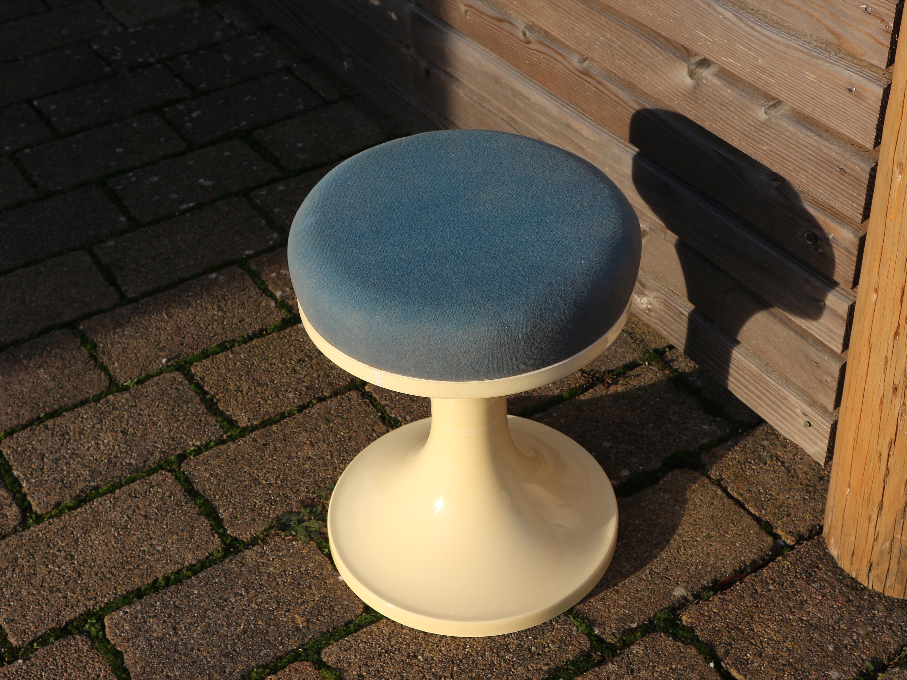 Designer bathroom tulip stool 70s vintage stool Pimp it up