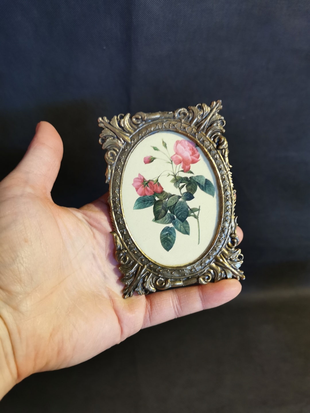 Small Miniature Picture Frame Totally Cute Photo Frame Metal Decorated ...