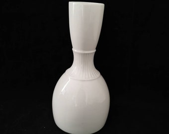 Vintage vase shabby Eschenbach porcelain plain white