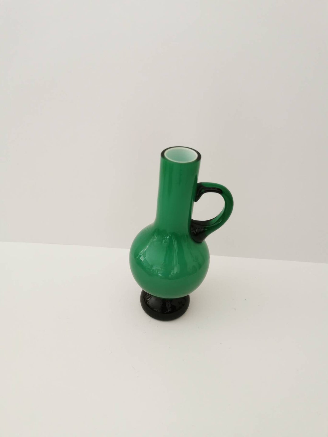 Green Glass Vase 50s Simple Vase Rockabilly Design Best Art Etsy