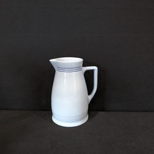 Vintage LILIEN AUSTRIA 18 cm jug wine jug porcelain light blue milk jug