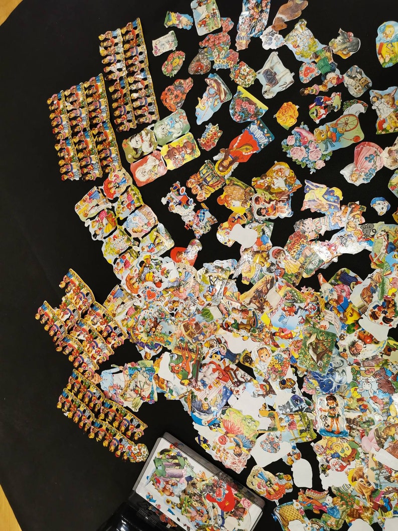 XL mixed lot of gleams all sorts of motifs 50-70s angel fairy tale children 650-700 pieces image 3