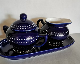 Rheinsberger Manufaktur stoneware milk jug and sugar bowl with blue with dots