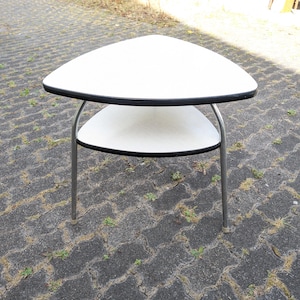 Toller Nierentisch Beistelltisch 50er Rockabilly gut erhalten Resopalplatte Stahlrohr