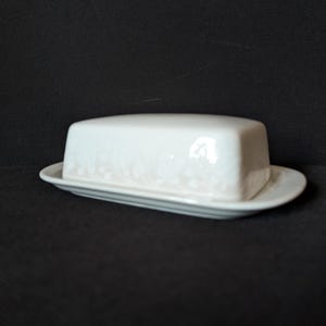 Eschenbach butter dish porcelain vintage 70s design white pattern
