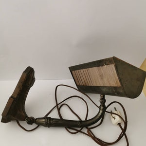 Vintage Lamp Beautiful Banker Lamp oxidized brass desk lamp design