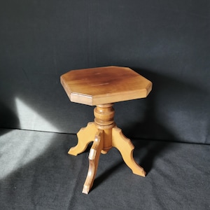 Vintage wooden flower column flower stool shabby Pimp it up flower stool flower stand