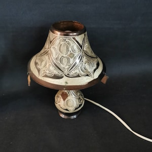 Vintage table lamp decorated antique copper lamp