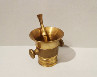 Brass mini mortar with pestle vessel vintage shabby pestle