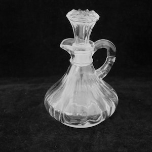 Whiskey carafe kitchen Art Deco menage antique oil bottle vinegar bottle bottle storage container marked 14 cm