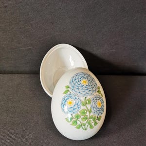 Porcelain tin Floral Gerold Easter egg lidded tin Easter Porcelain egg Vintage Art Deco eggs Porcelain egg
