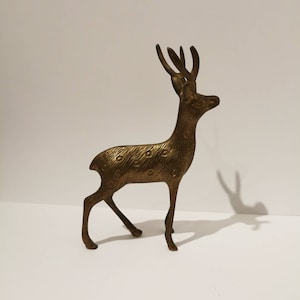 Enchanting brass deer vintage decoration brass figure deer antlers