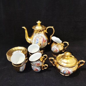 Porcelain mocha service cups design collector mocha cups gold Moritz Zdekauer 50s 60s coffee pot