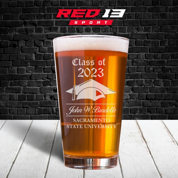 Personalized Graduation Pint Glass, Class of 2022 Graduation Gift, Graduation Beer Glass, Graduate Gift, Senior 2022 Gift