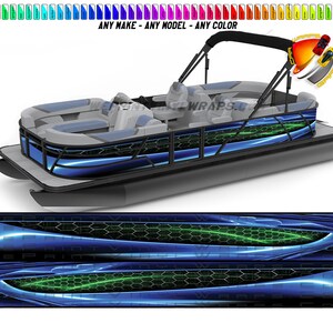 Puede incluir: Un dise&ntilde;o de envoltura de barco azul y negro con acentos verdes. El dise&ntilde;o presenta un patr&oacute;n de panal y un dise&ntilde;o ondulado. La envoltura est&aacute; dise&ntilde;ada para un barco pont&oacute;n.