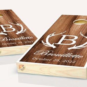 Juego de calcomanías laminadas de vinilo con nombre personalizado para tablero de cornhole con astas de ciervo para bodas personalizadas, regalos de aniversario, regalos de boda