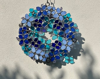 Flowers in blue/glass wreath/Tiffany technique/wall decoration/stained glass/stained glass/handmade/Easter/home decor/Mother's Day/gifts