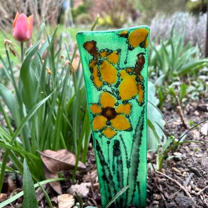 Flower stickers daffodils / garden stakes / flower stakes / stained glass / window decorations / fusing stained glass / decorative glass / gifts / unique