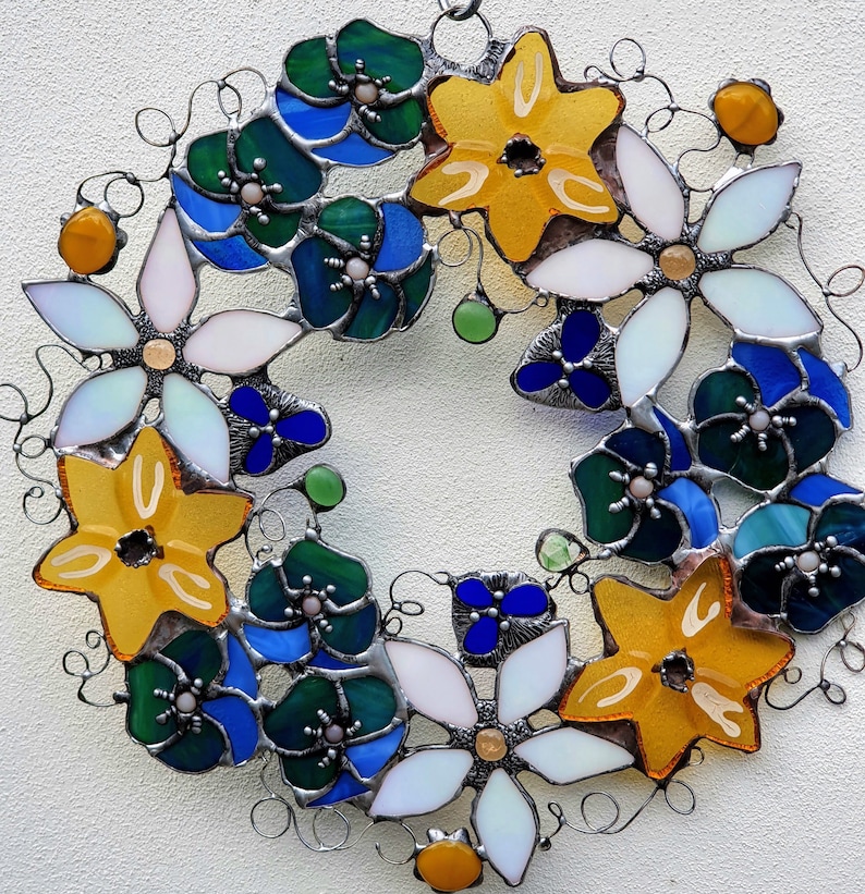 Window decorations / colorful glass wreath / yellow / blue / white / green / stained glass / suncatcher / mother's day gift / window picture / glass painting image 2