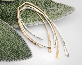 Pendientes de aro de plata y oro, aros de plata martillada hechos a mano, aros de oro, pendientes modernos minimalistas de plata y oro, hechos en EE. UU.